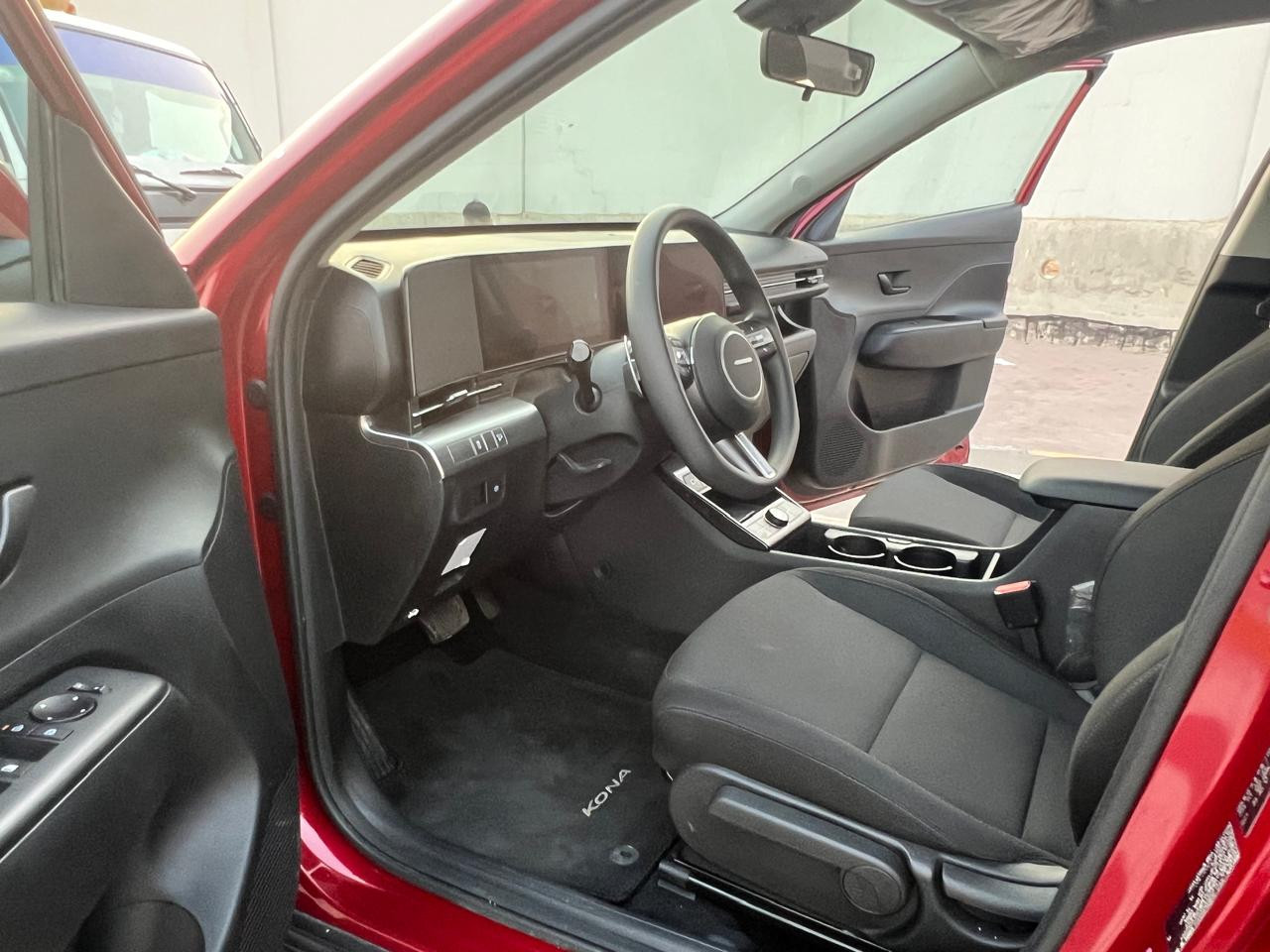 Hyundai Kona - Image 12