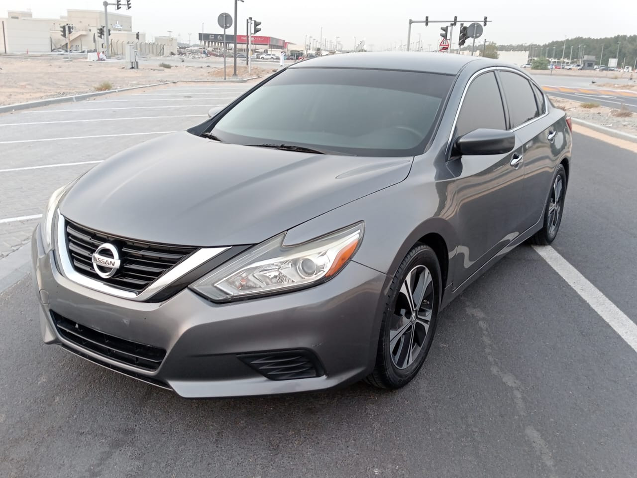 Nissan Altima - Image 5