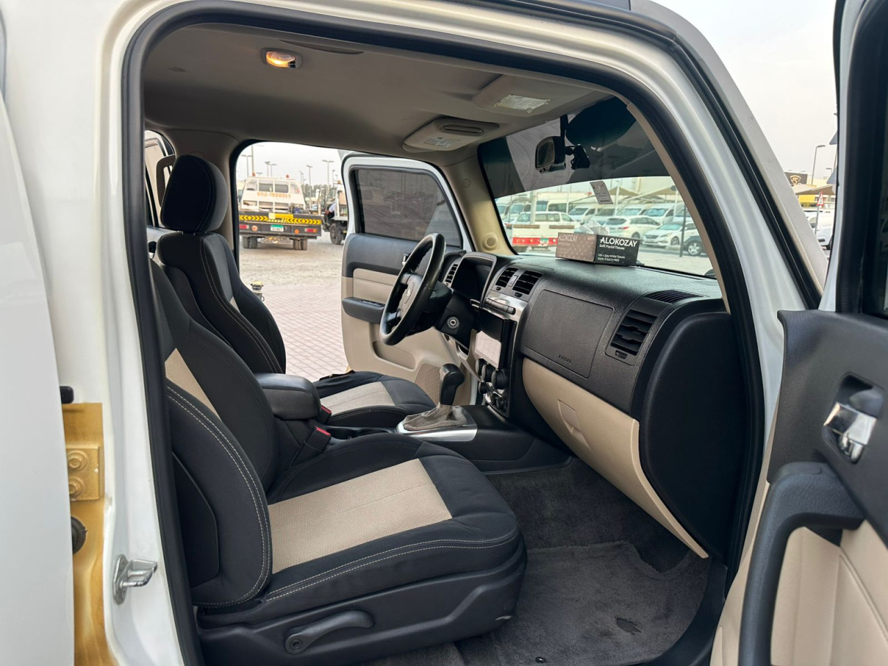 Hummer H3 - Image 7