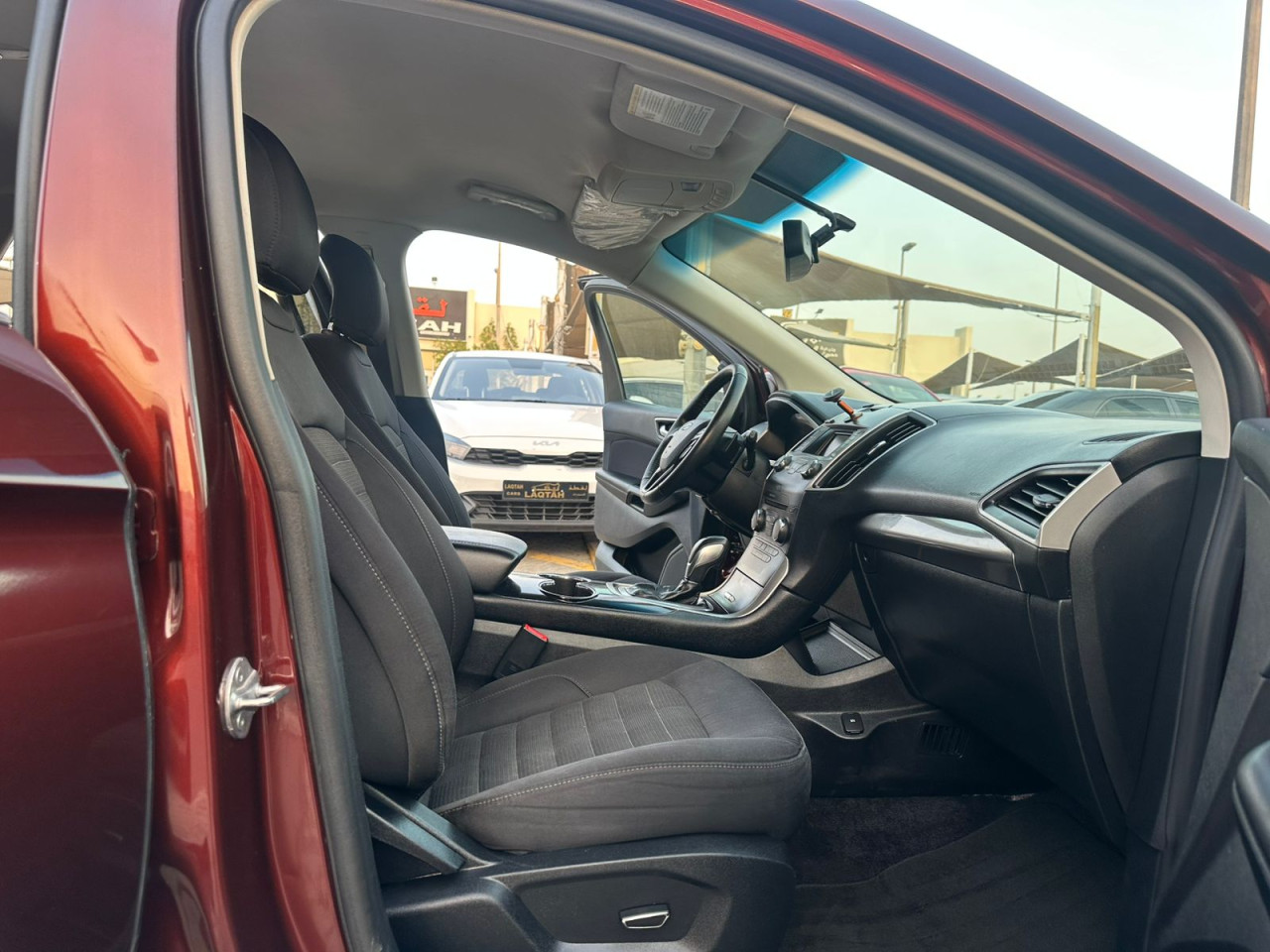 Ford Edge - Image 9