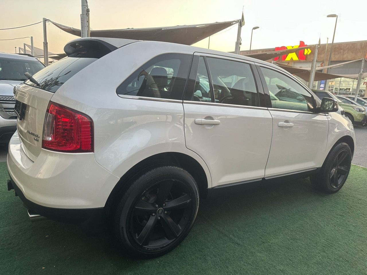 Ford Edge - Image 7