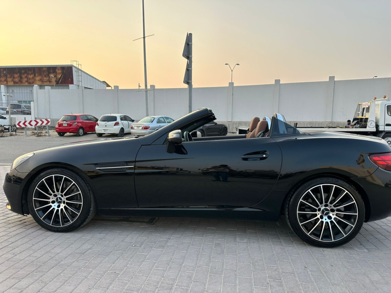 Mercedes Benz SL-Class - Image 9