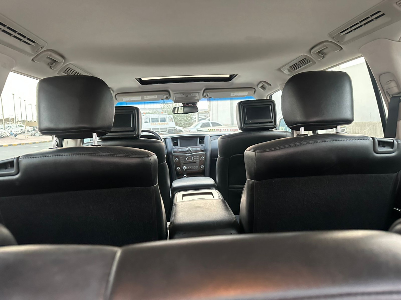 Infiniti QX80 - Image 8