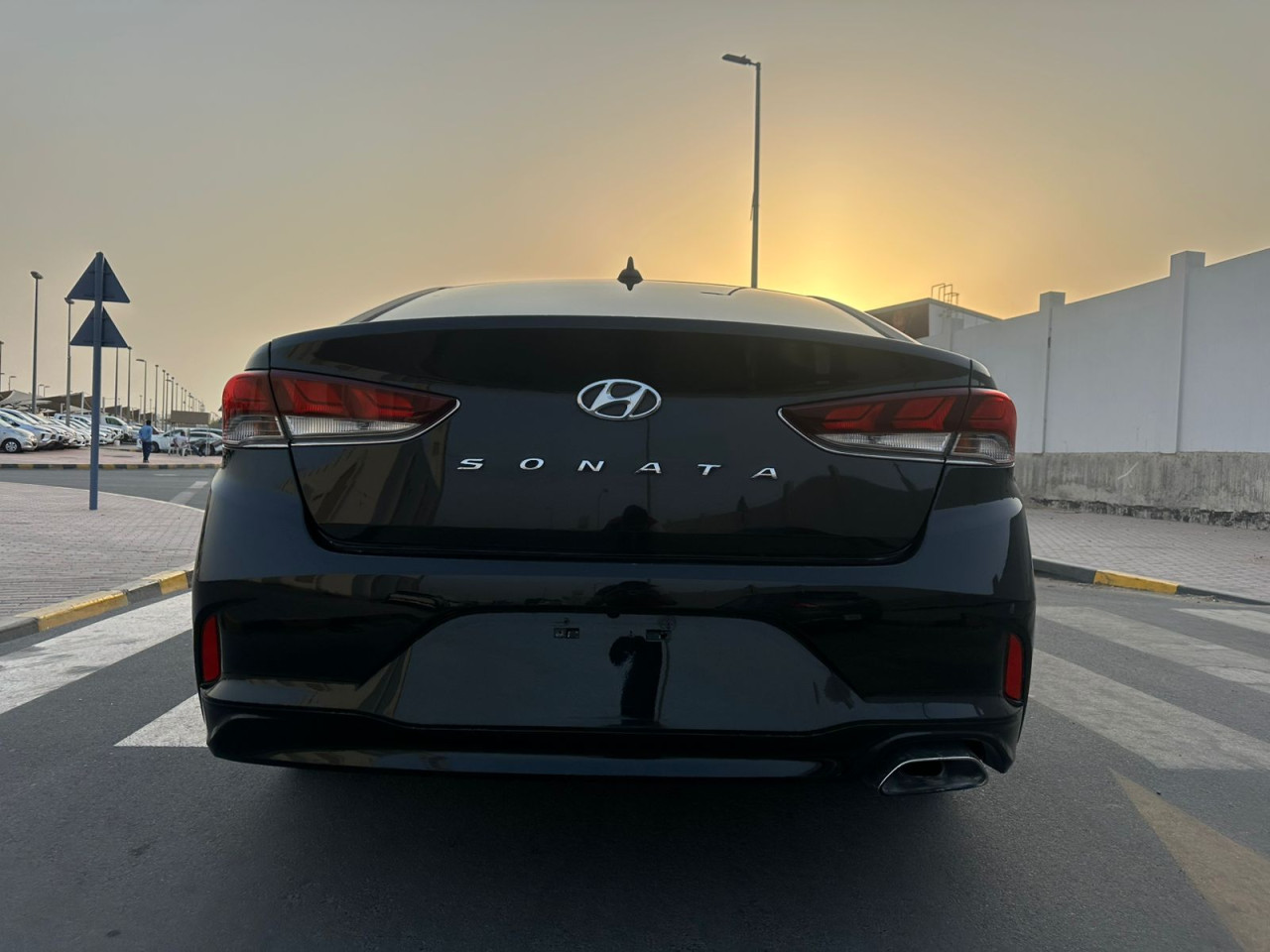 Hyundai Sonata - Image 3