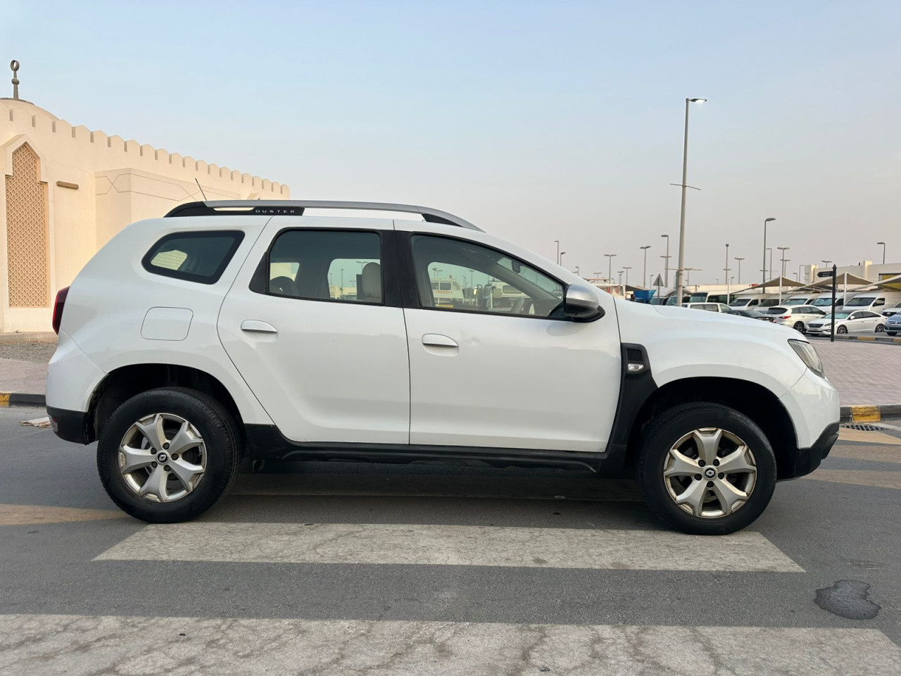 Renault Duster - Image 6