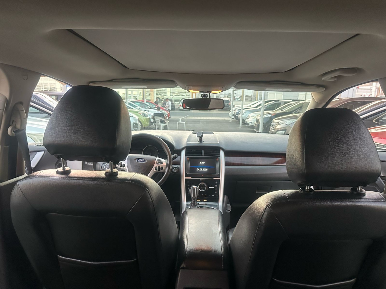 Ford Edge - Image 9