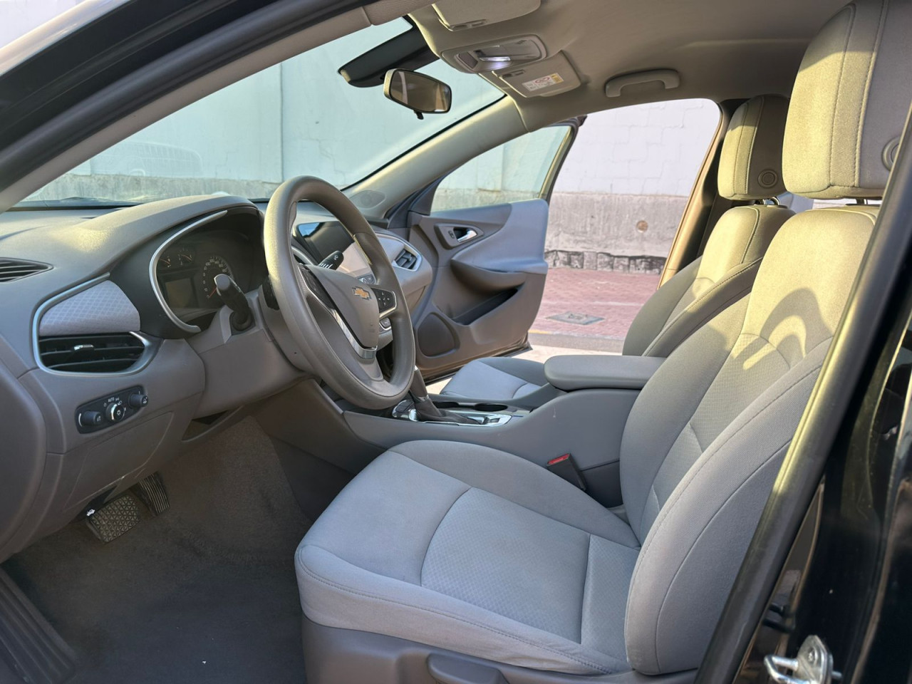 Chevrolet Malibu - Image 9