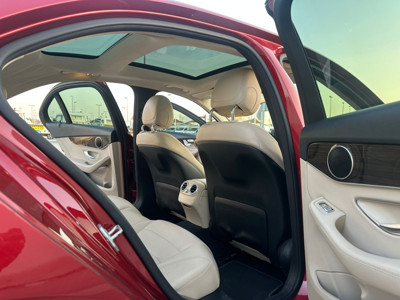 Mercedes Benz C-Class - Image 9