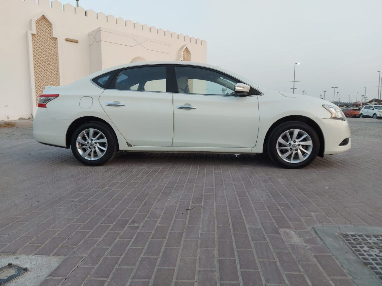 Nissan Sentra - Image 7