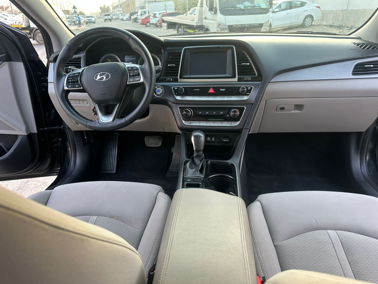 Hyundai Sonata - Image 12