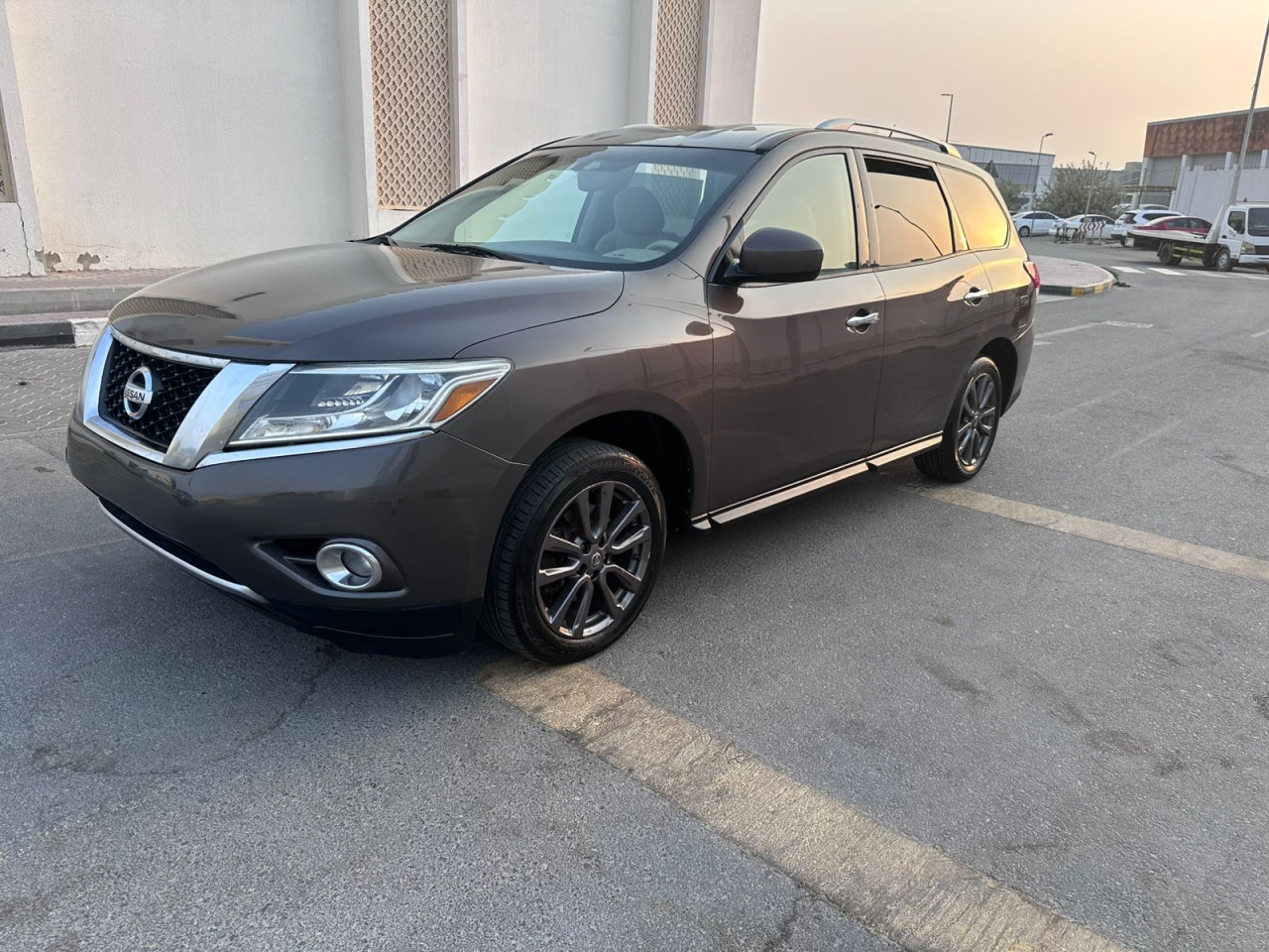 Nissan Pathfinder - Image 4