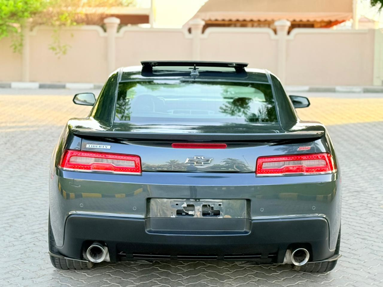 Chevrolet Camaro - Image 5