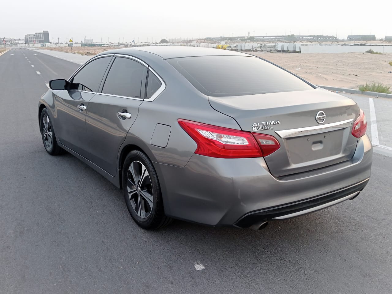 Nissan Altima - Image 6