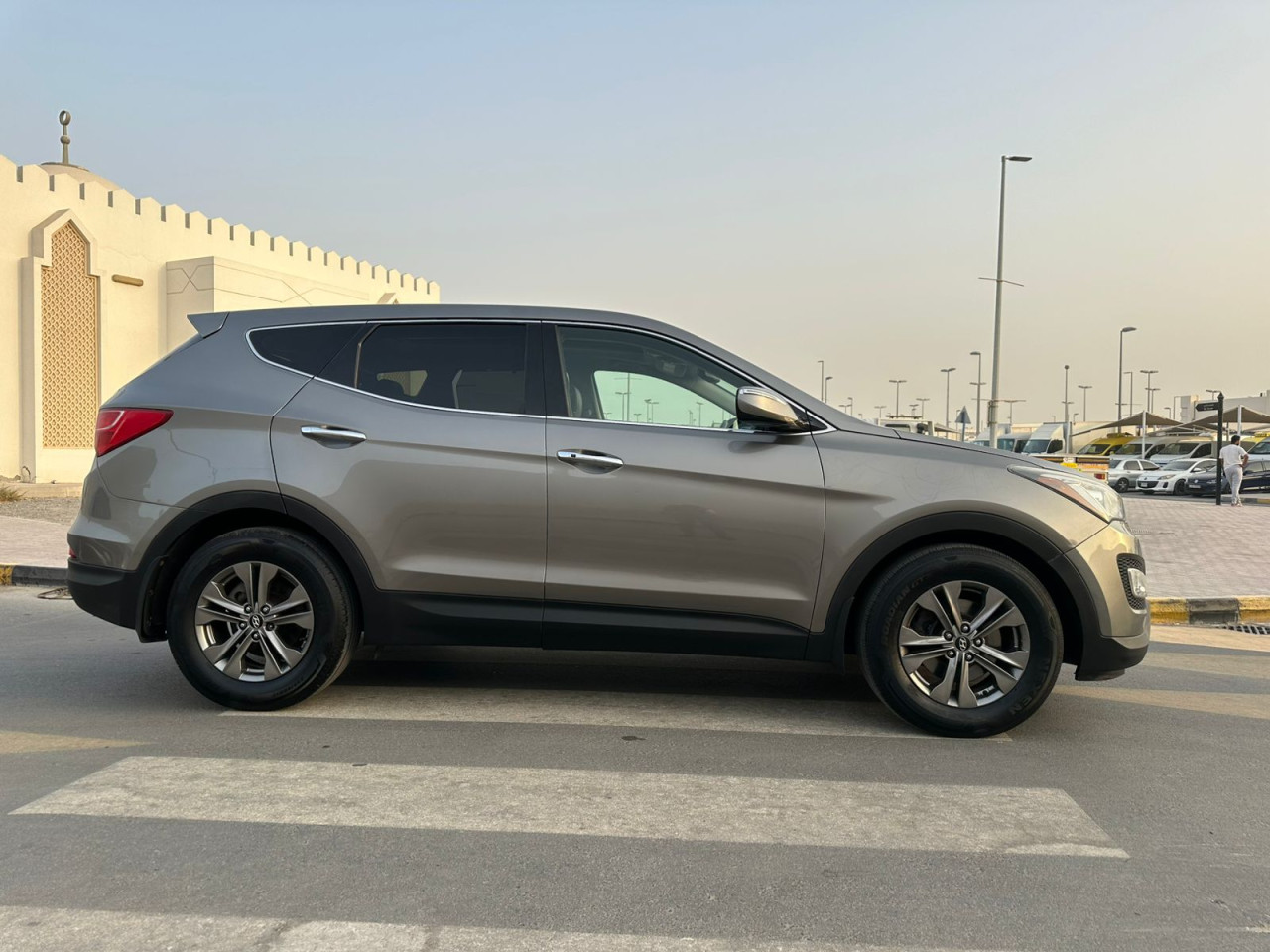 Hyundai Santa Fe - Image 8