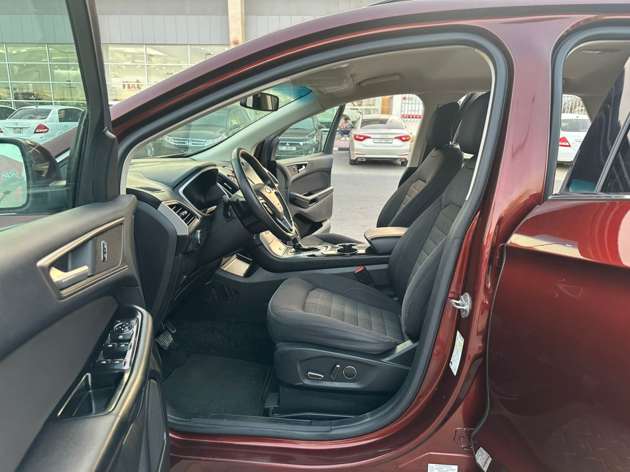 Ford Edge - Image 7