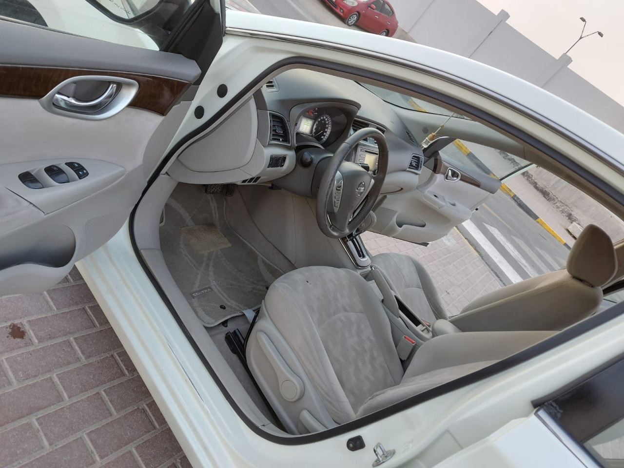 Nissan Sentra - Image 9