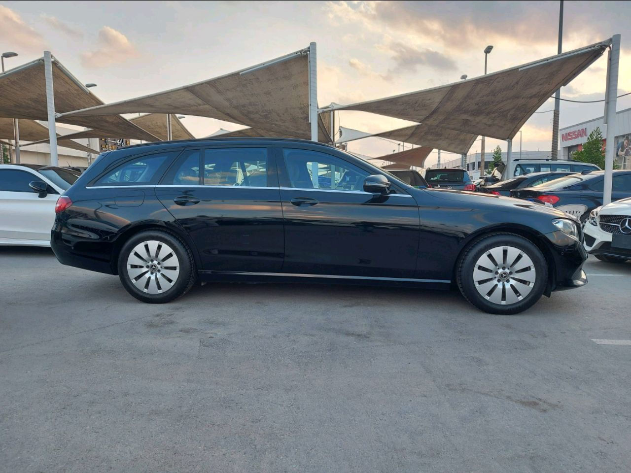 Mercedes Benz E-Class - Image 5