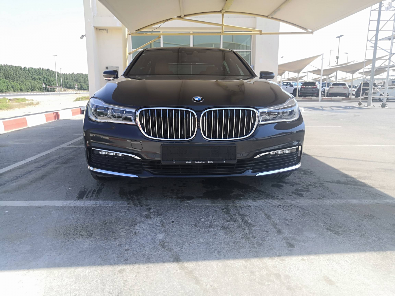 BMW 7-Series - Image 4
