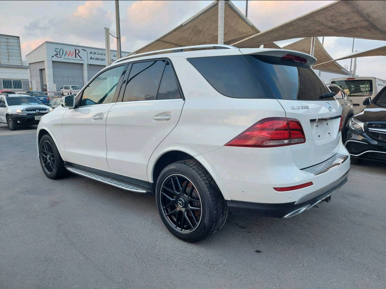Mercedes Benz GLE SUV - Image 3