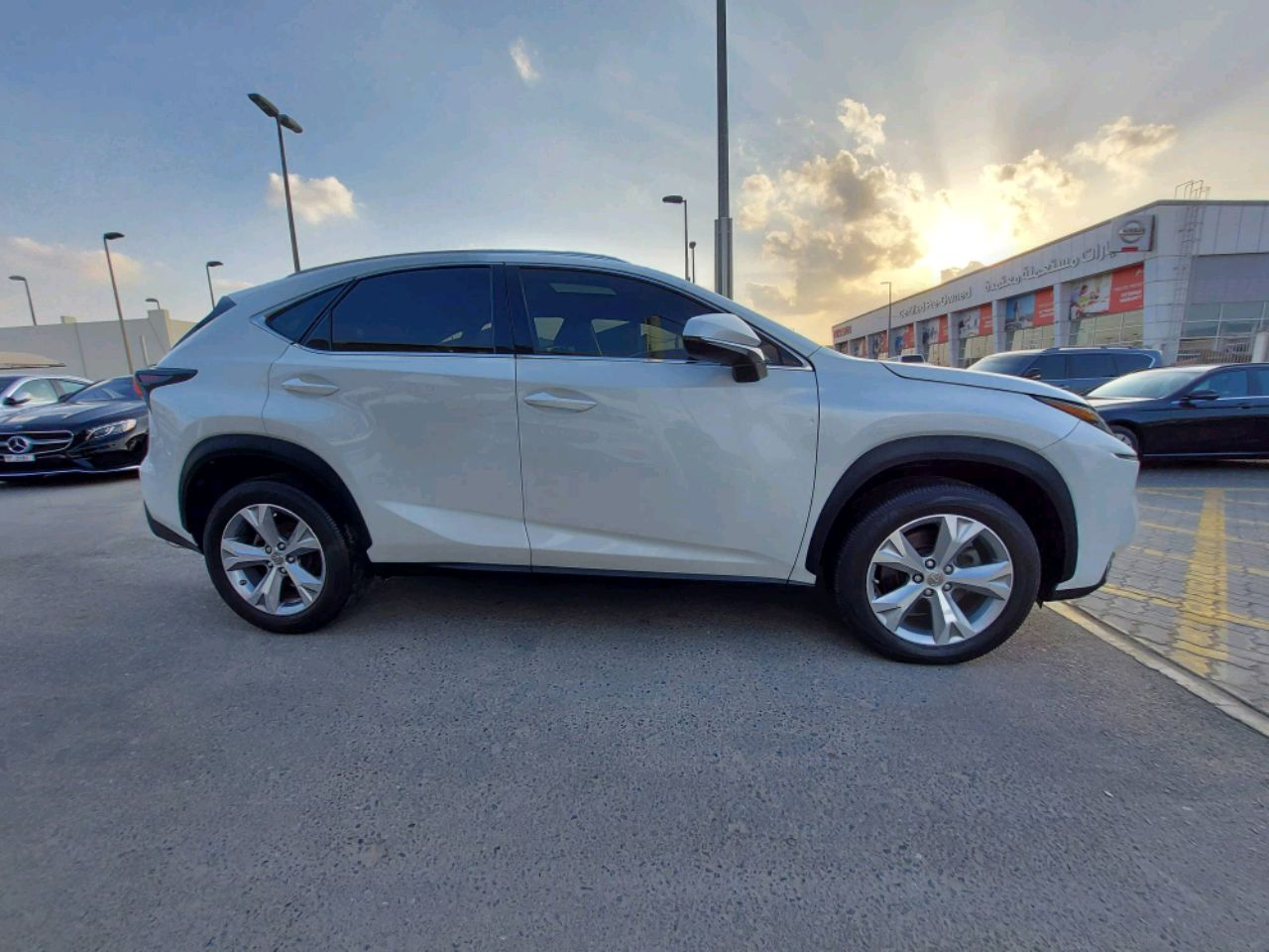 Lexus NX 200t - Image 5