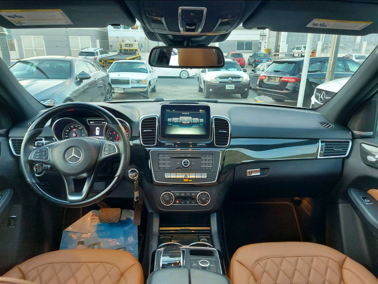 Mercedes Benz GLE SUV - Image 6