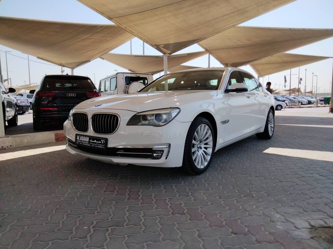 BMW 7-Series - Image 6