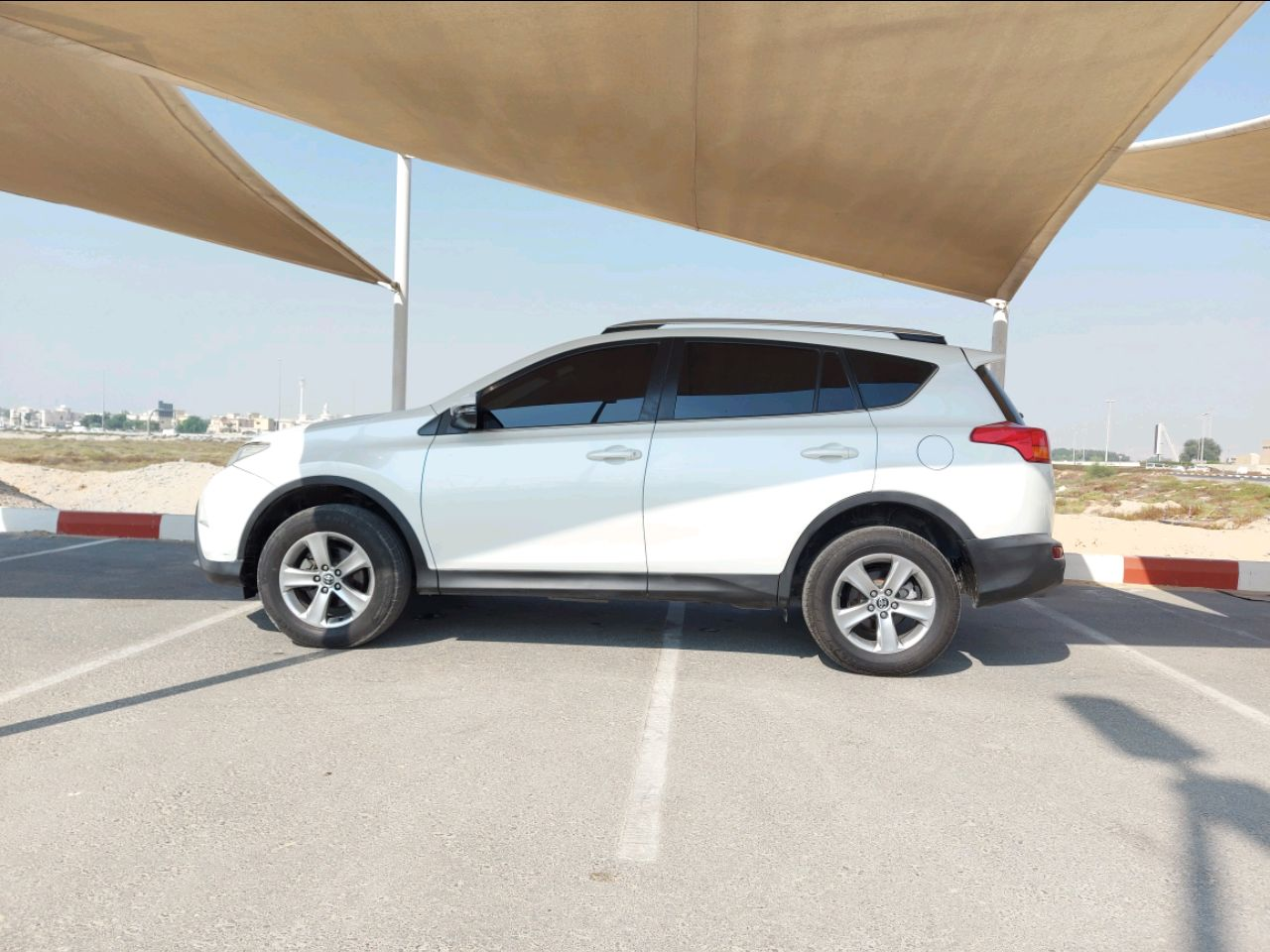 Toyota Rav 4 - Image 2