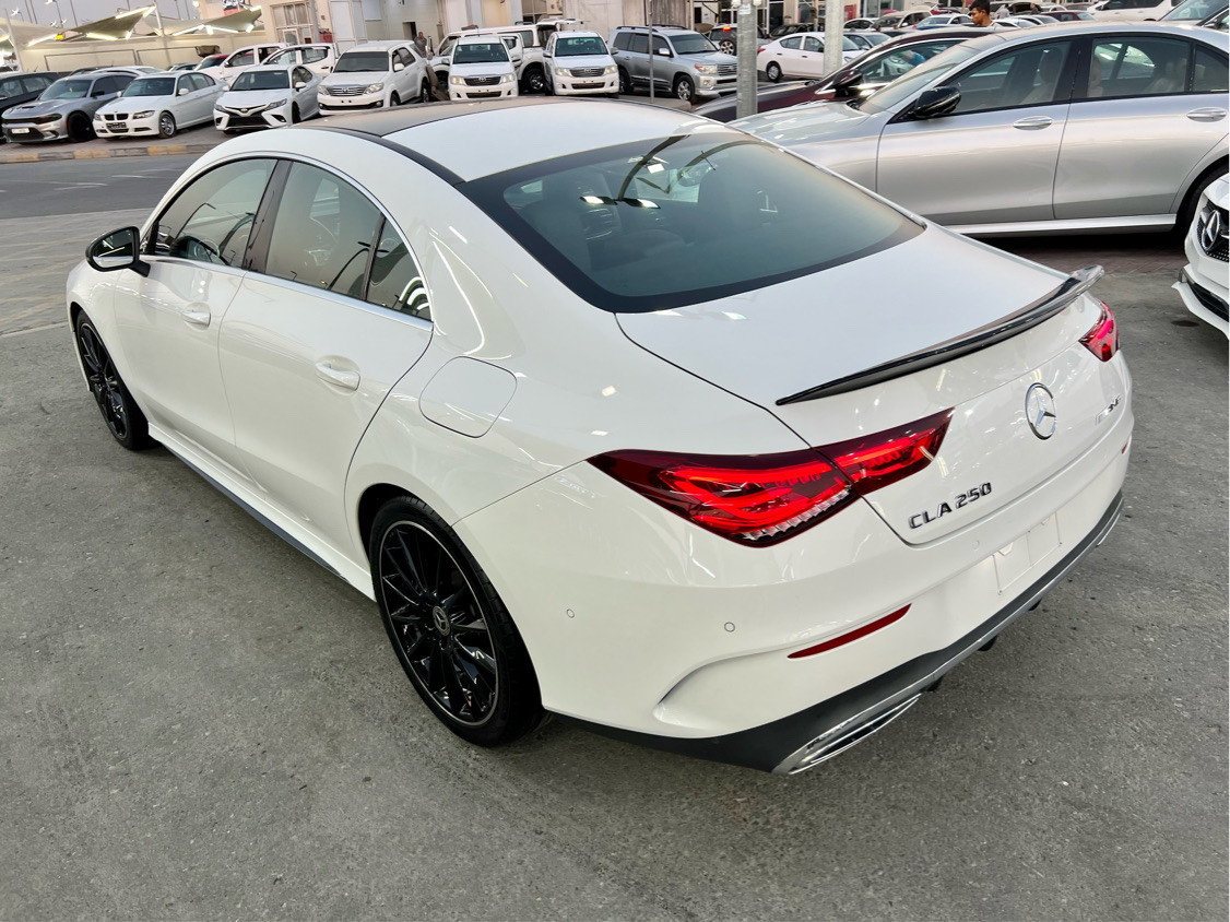 Mercedes Benz CLA - Image 10