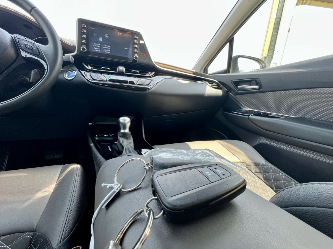 Toyota C-HR - Image 9