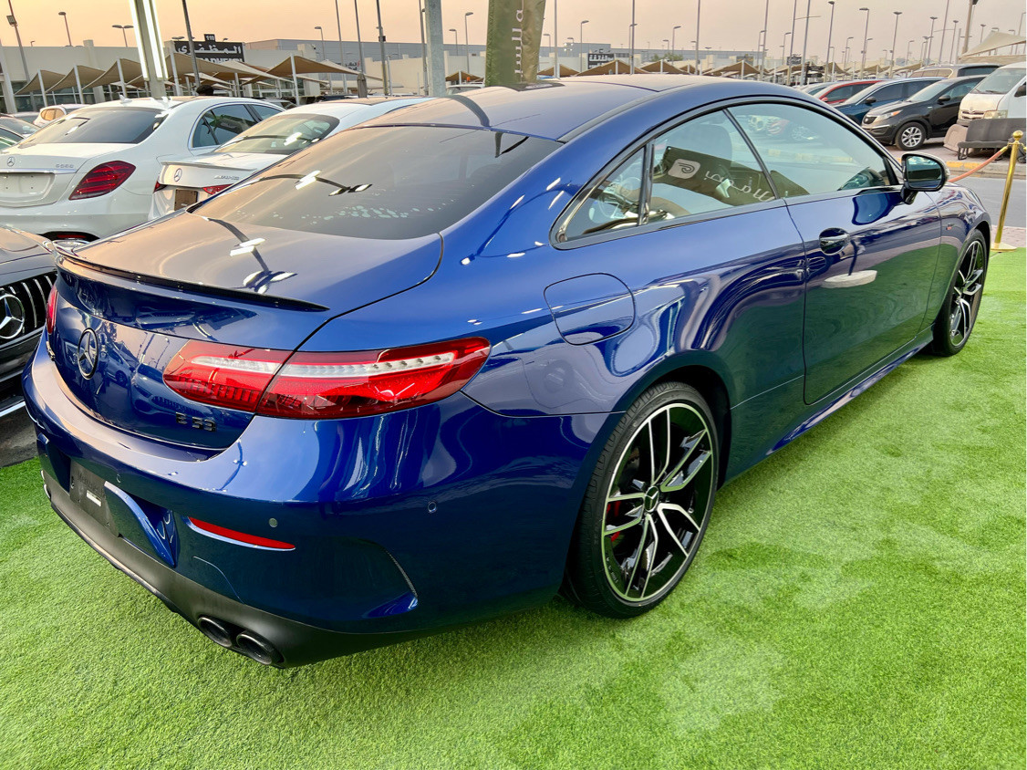 Mercedes Benz E-Class - Image 2