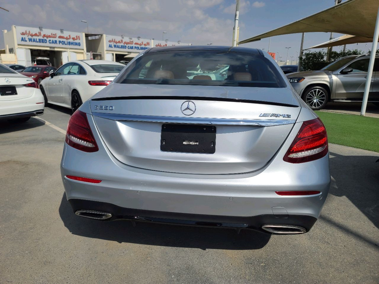 Mercedes Benz E-Class - Image 4