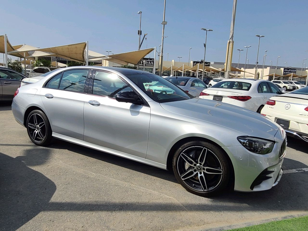 Mercedes Benz E-Class - Image 3