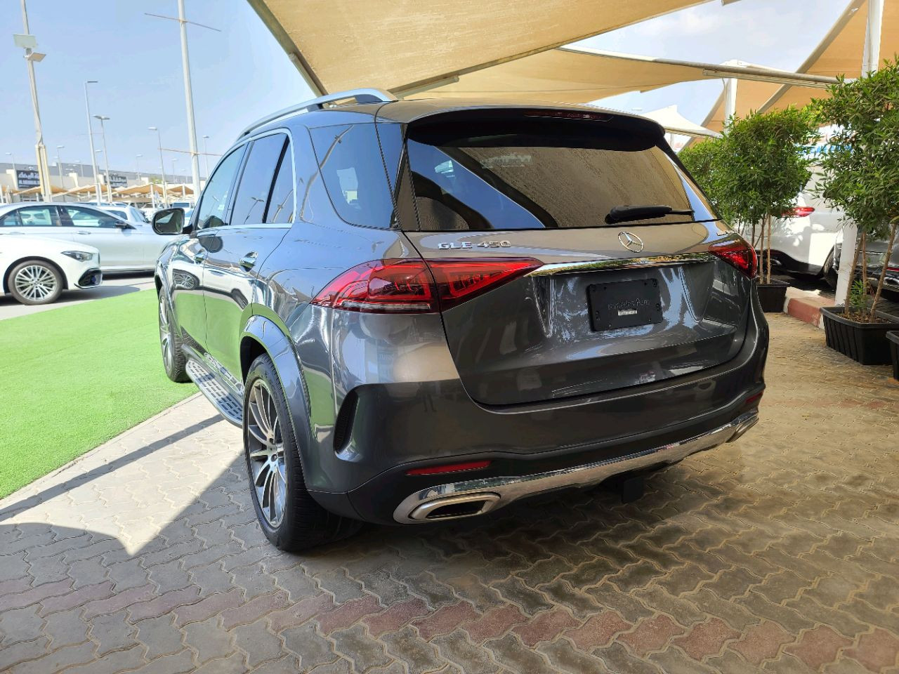 Mercedes Benz GLE SUV - Image 7