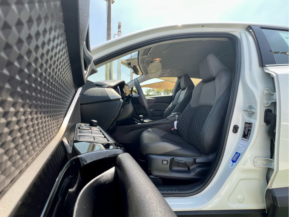 Toyota C-HR - Image 10