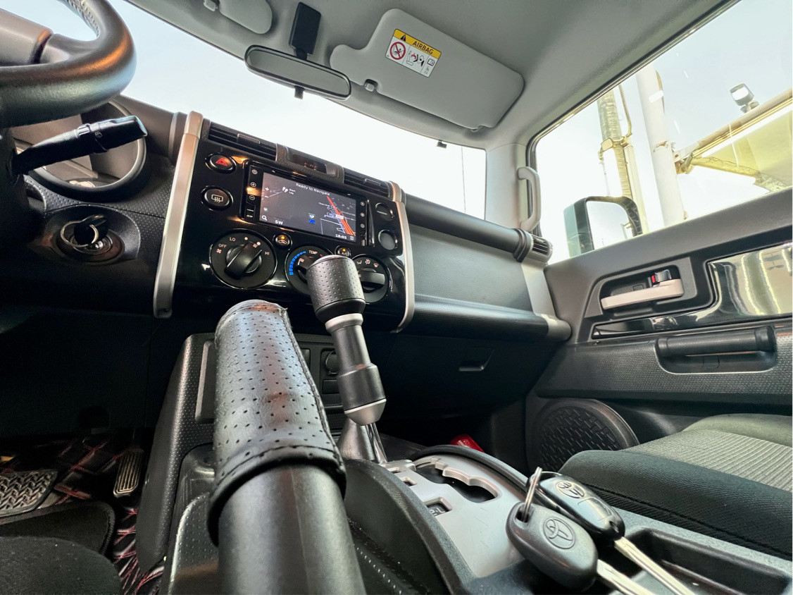Toyota FJ Cruiser - Image 11