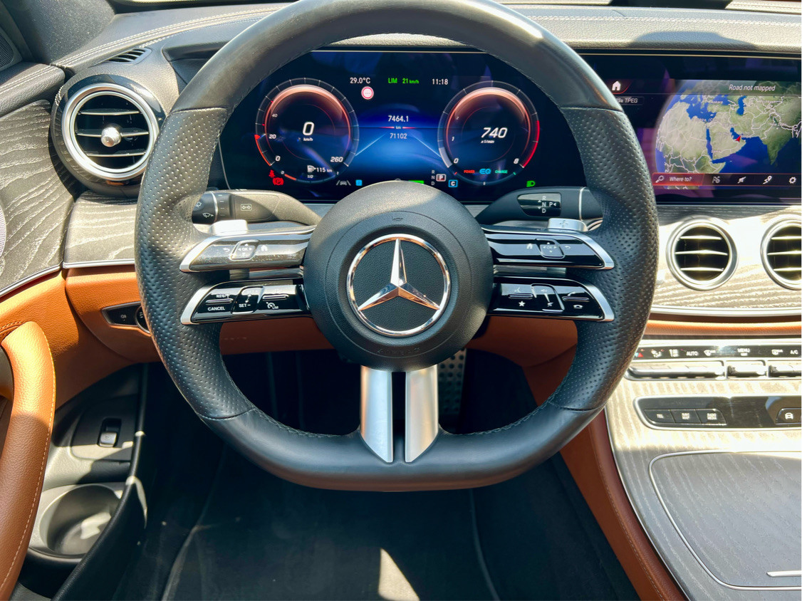 Mercedes Benz E-Class - Image 9
