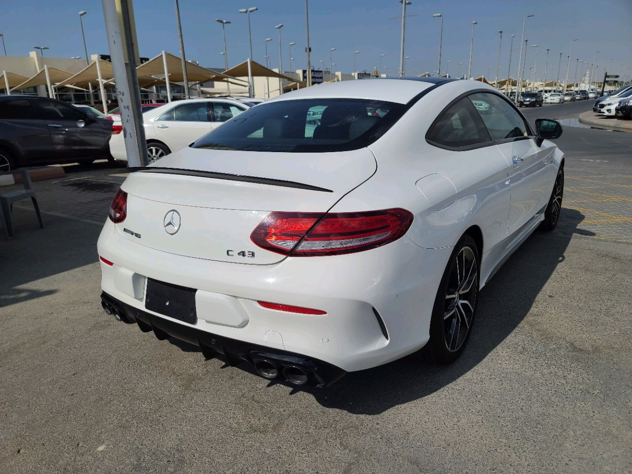 Mercedes Benz C-Class - Image 8