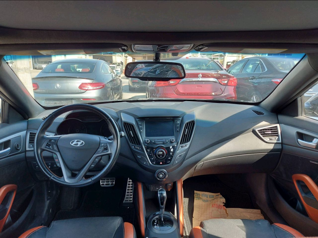 Hyundai Veloster - Image 2