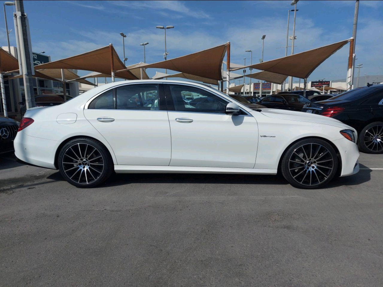 Mercedes Benz E-Class - Image 5