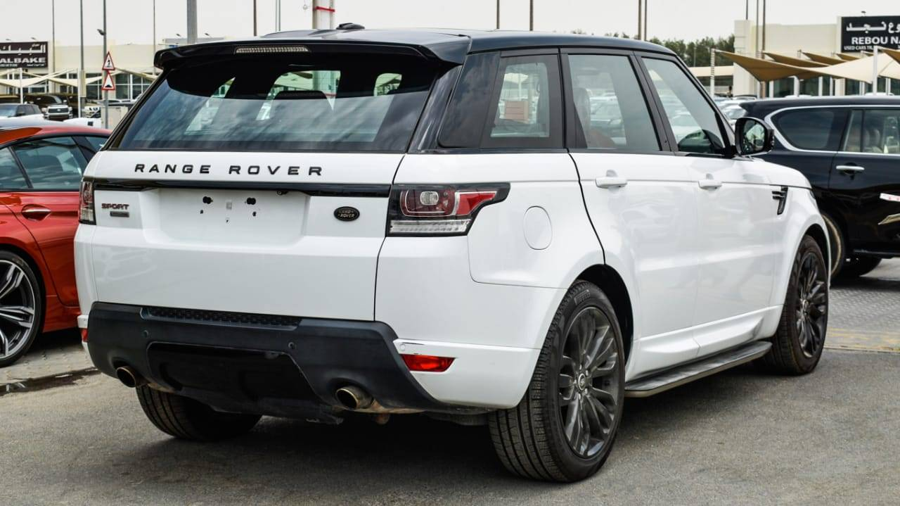 Range Rover Supercharged - Image 2