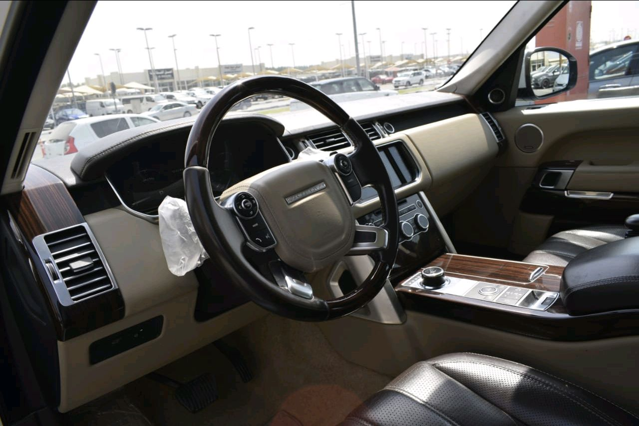 Range Rover Vogue - Image 3