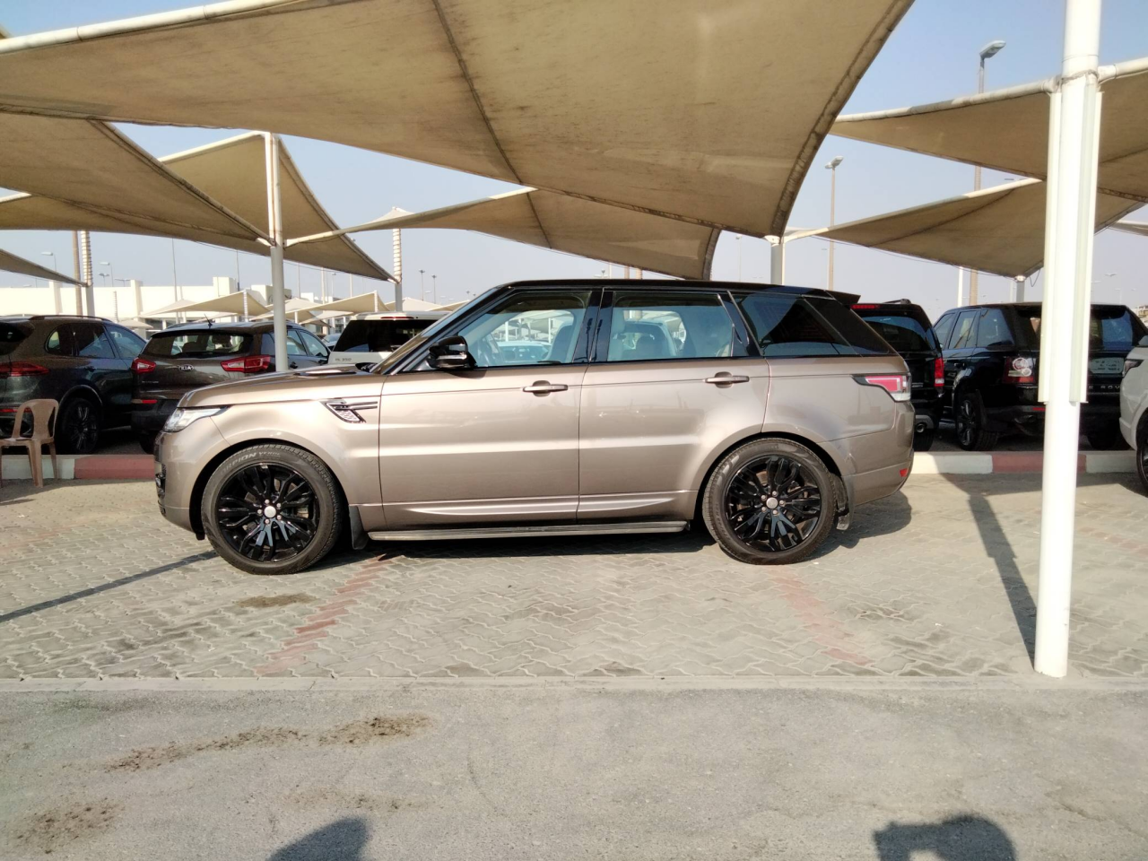 Range Rover Sport - Image 2