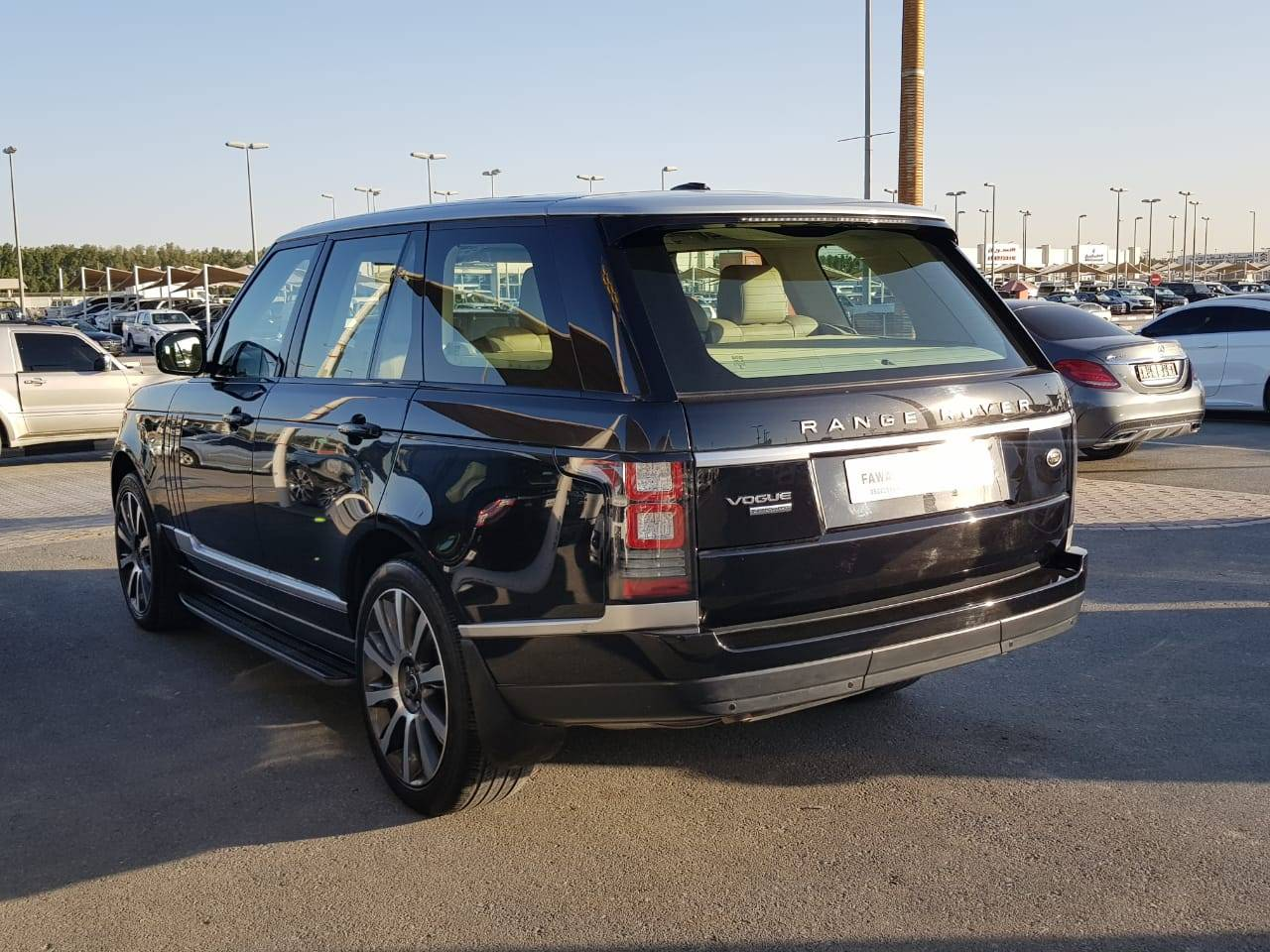 Range Rover HSE - Image 2