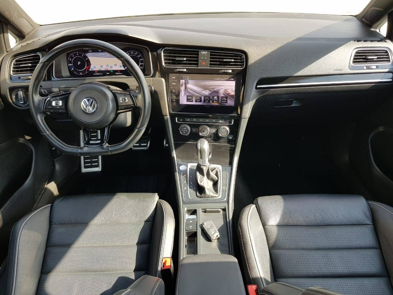 Volkswagen Golf R - Image 3