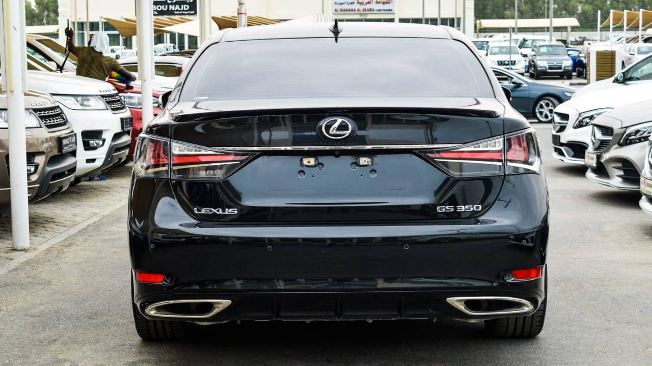 Lexus GS-Series - Image 3