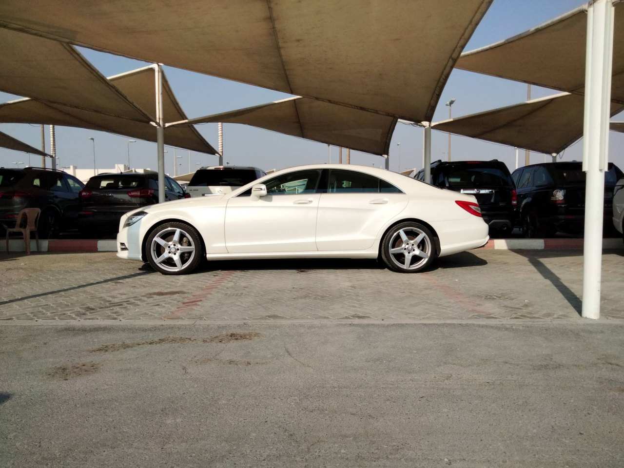 Mercedes Benz 300/350/380 - Image 3