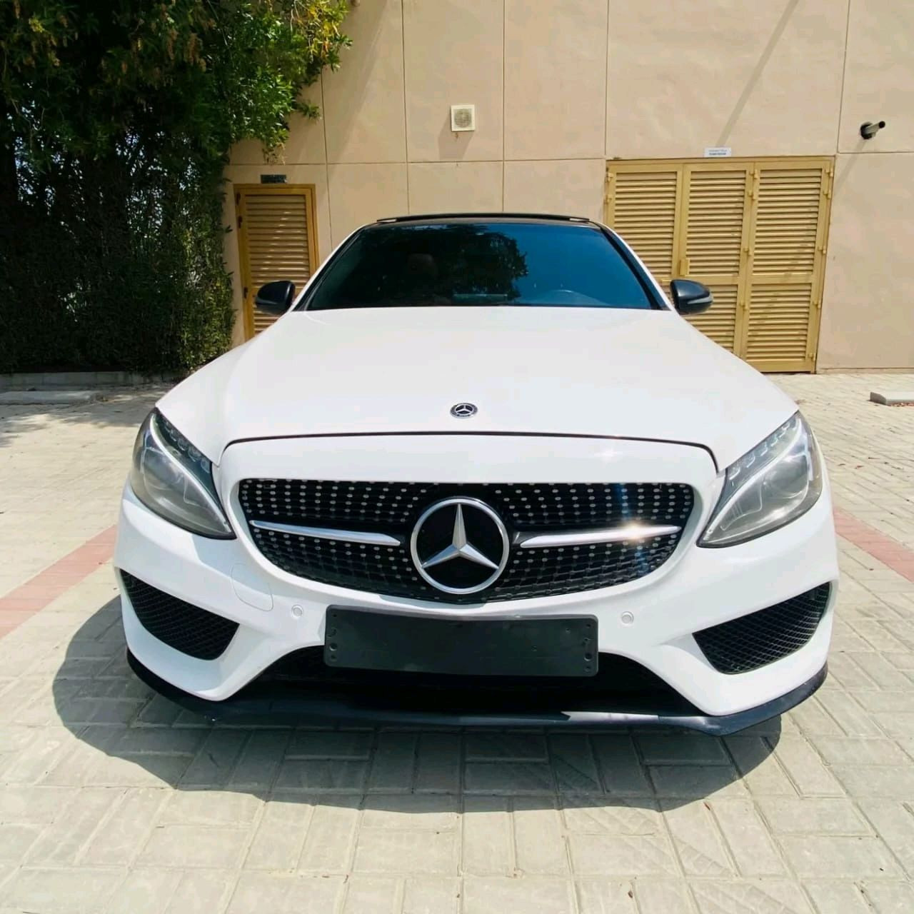 Mercedes Benz C-Class - Image 4