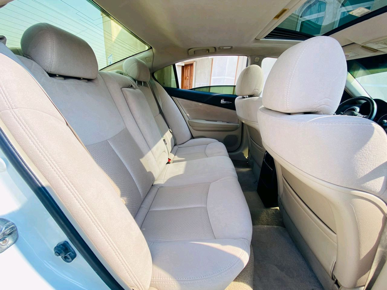 Nissan Maxima - Image 12