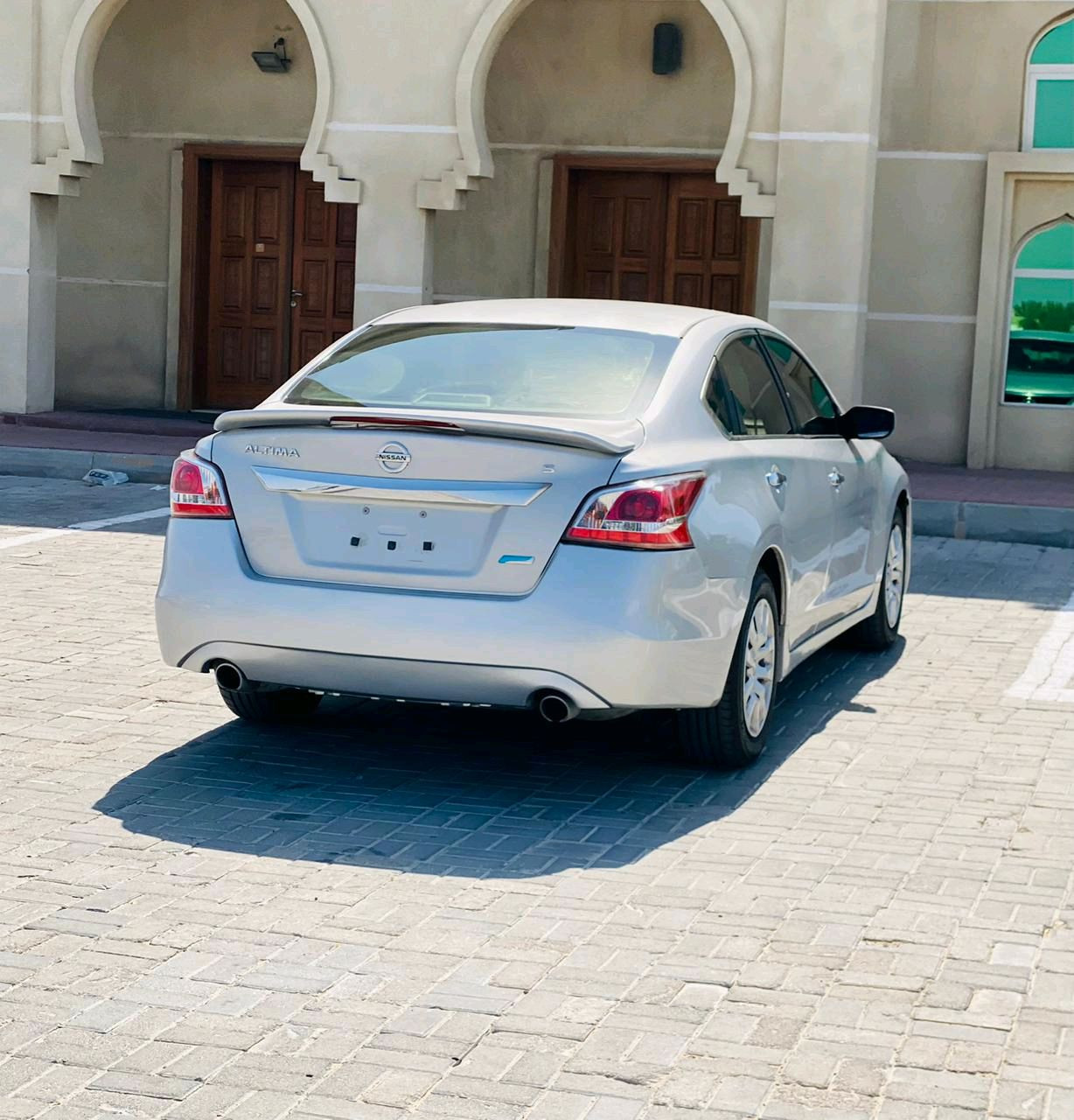 Nissan Altima - Image 4