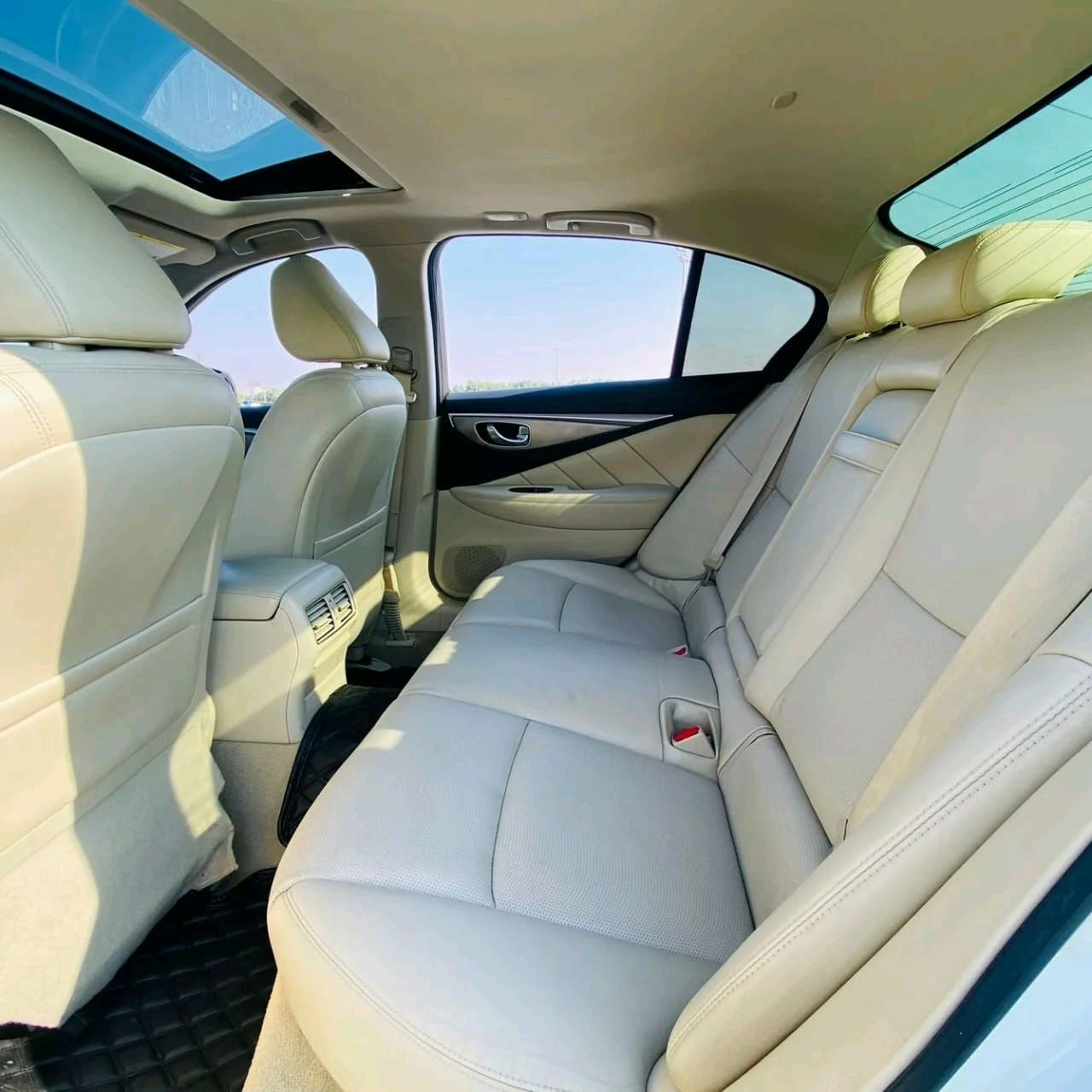 Infiniti Q50 - Image 18